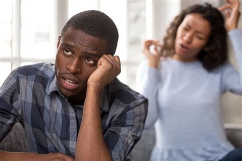 Tecken på att ditt ex inte kommit över dig